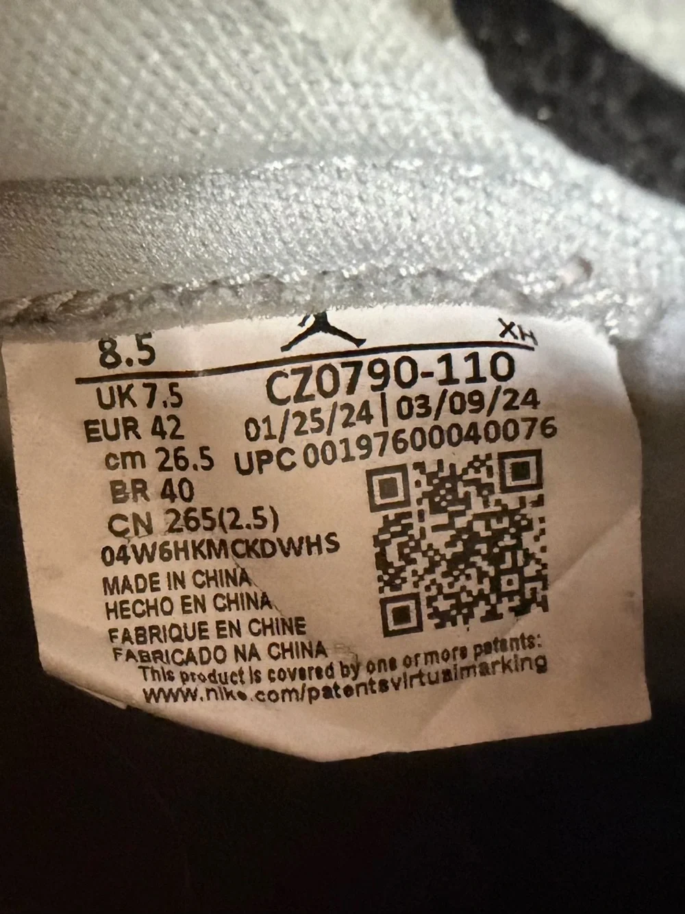 Jordan Men’s White, Gray and Black Low-Top Sneakers